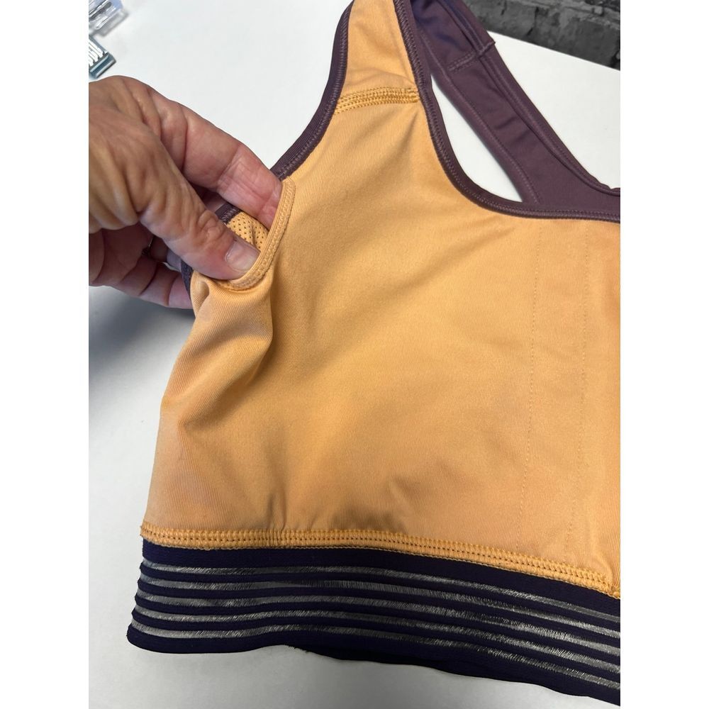 Nike Sports bra - Picture 5 of 6